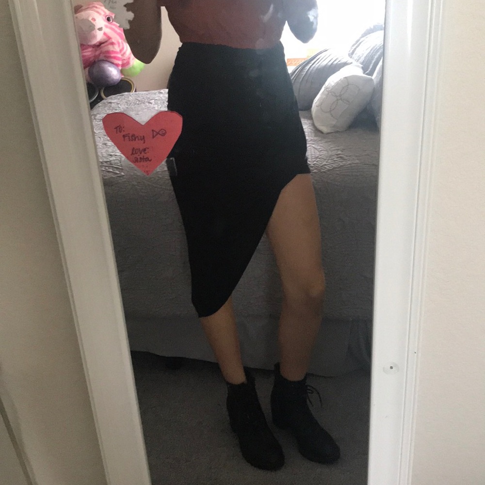 Waterfall skirt